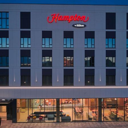 Hampton By Hilton Poznan Swarzedz Hotel Bagian luar foto